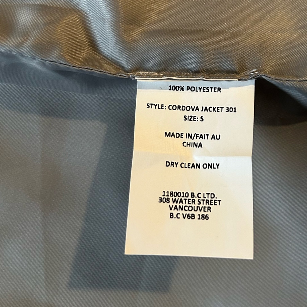 Little Mountain Vancouver small shop tweed grey black Blazer business casual - Picture 6 of 11